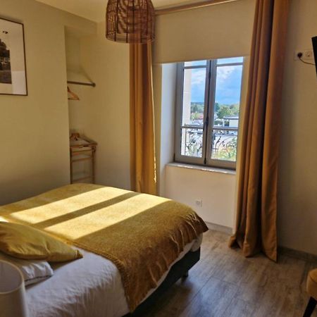 Gite Spacieux A Briare Avec Terrasse, Ideale Pour Familles Et Seminaires, Animaux Acceptes. - Fr-1-590-371 外观 照片