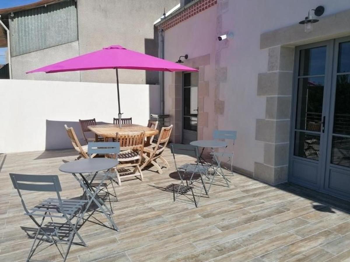 Gite Spacieux A Briare Avec Terrasse, Ideale Pour Familles Et Seminaires, Animaux Acceptes. - Fr-1-590-371 外观 照片